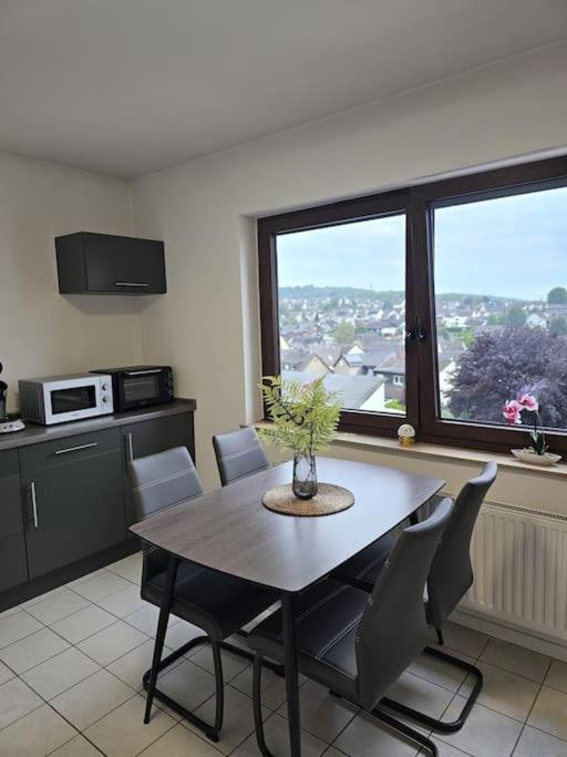 Gemuetliche Ferienwohnung Mülheim-Kärlich Eksteriør bilde